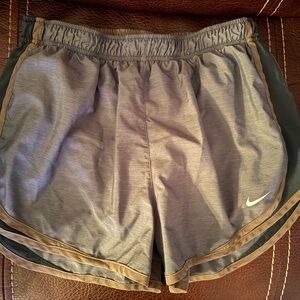 Nike Women's Gray and Tan Athletic Shorts